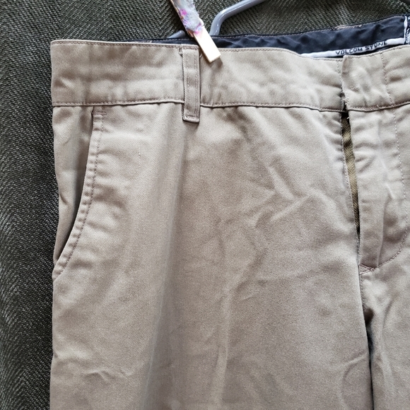 VOLCOM khaki pants - Picture 2 of 6